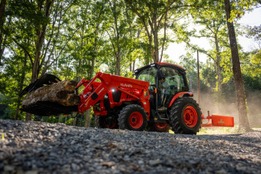 Kubota L6070 Premium Grand L Tractor